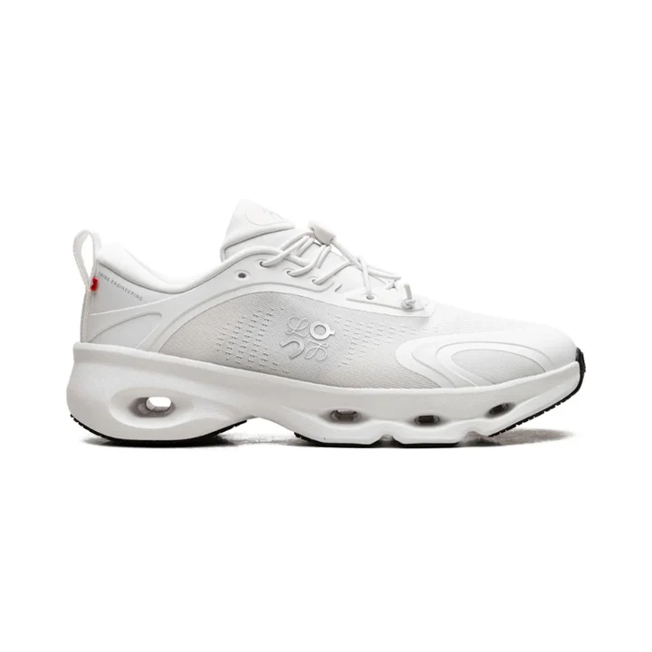 OnRunningxLoeweCloudsoloWhiteLightGrey On Cloudsolo LOEWE White Light Grey - Image 1