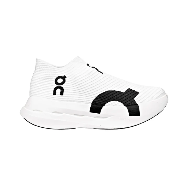 1_4f731b54-7458-4720-9aca-2e9fadabb395 On cloudboom strike sneakers - Image 1
